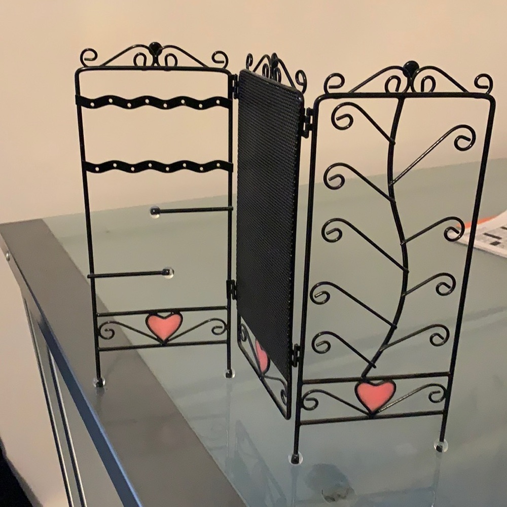 Jewelry holder